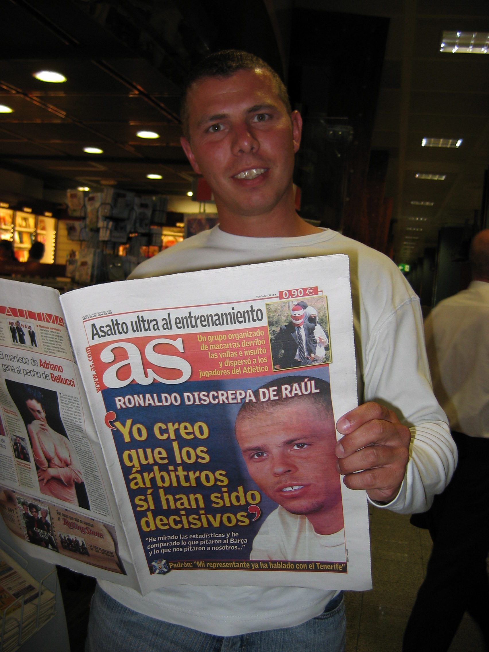 ronaldo lookalike Ronaldo Lookalike