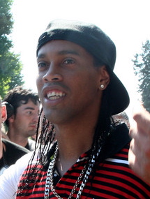 Ronaldinho lookalike Ronaldinho lookalike