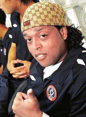 ronaldinho lookalike ronaldinho lookalike