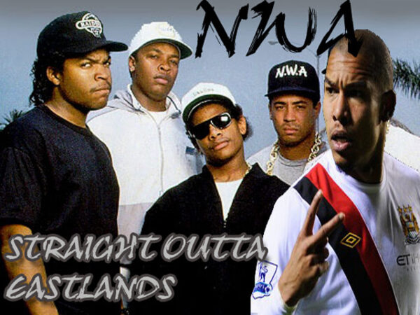 Yella, Eazy E, Dre, Cube en De Jong Yella, Eazy E, Dre, Cube en De Jong