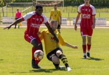 Kantelen in het voetbal: Uitleg & Oefeningen Kantelen in het voetbal: Uitleg & Oefeningen