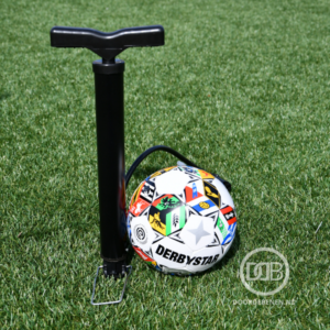 een snel en goed werkende ballenpomp voor voetballen